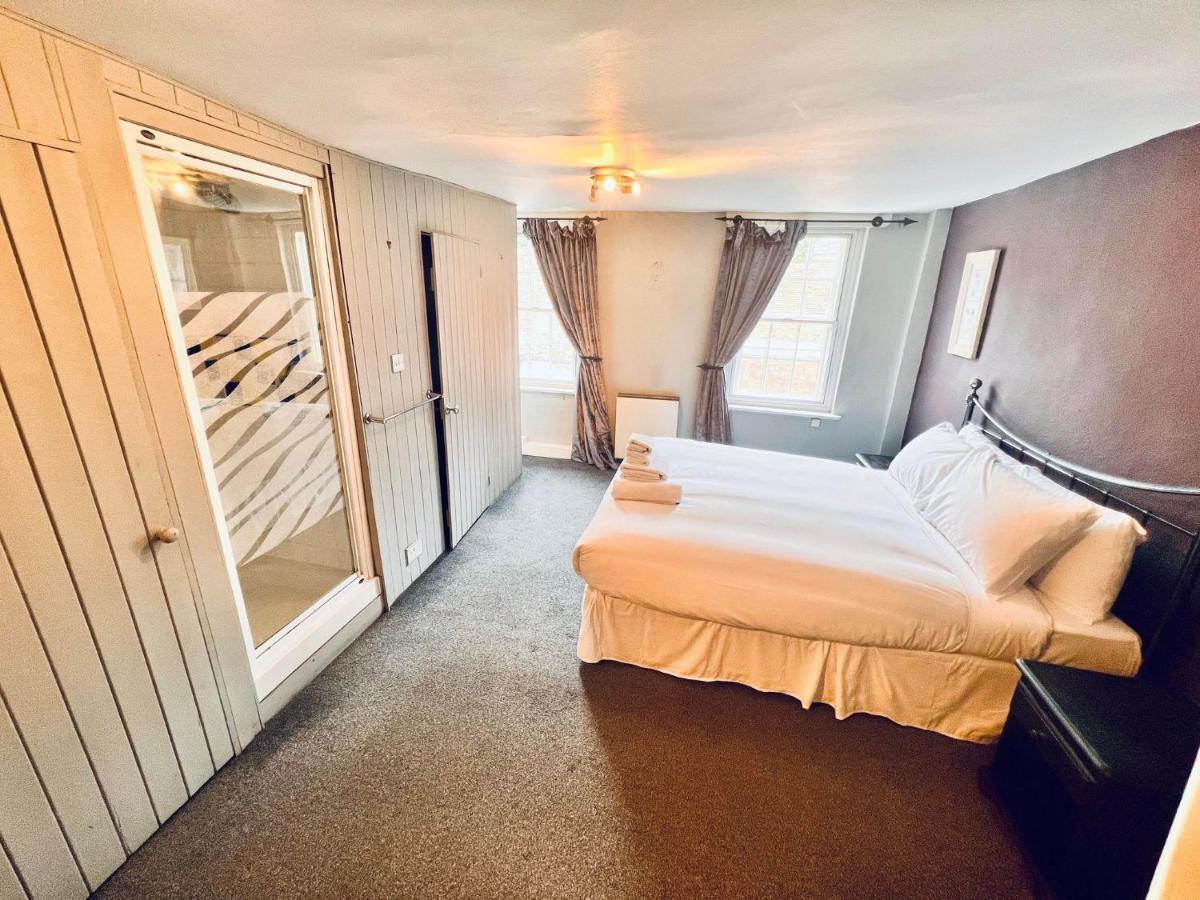 George & Dragon Hotel High Wycombe Ngoại thất bức ảnh