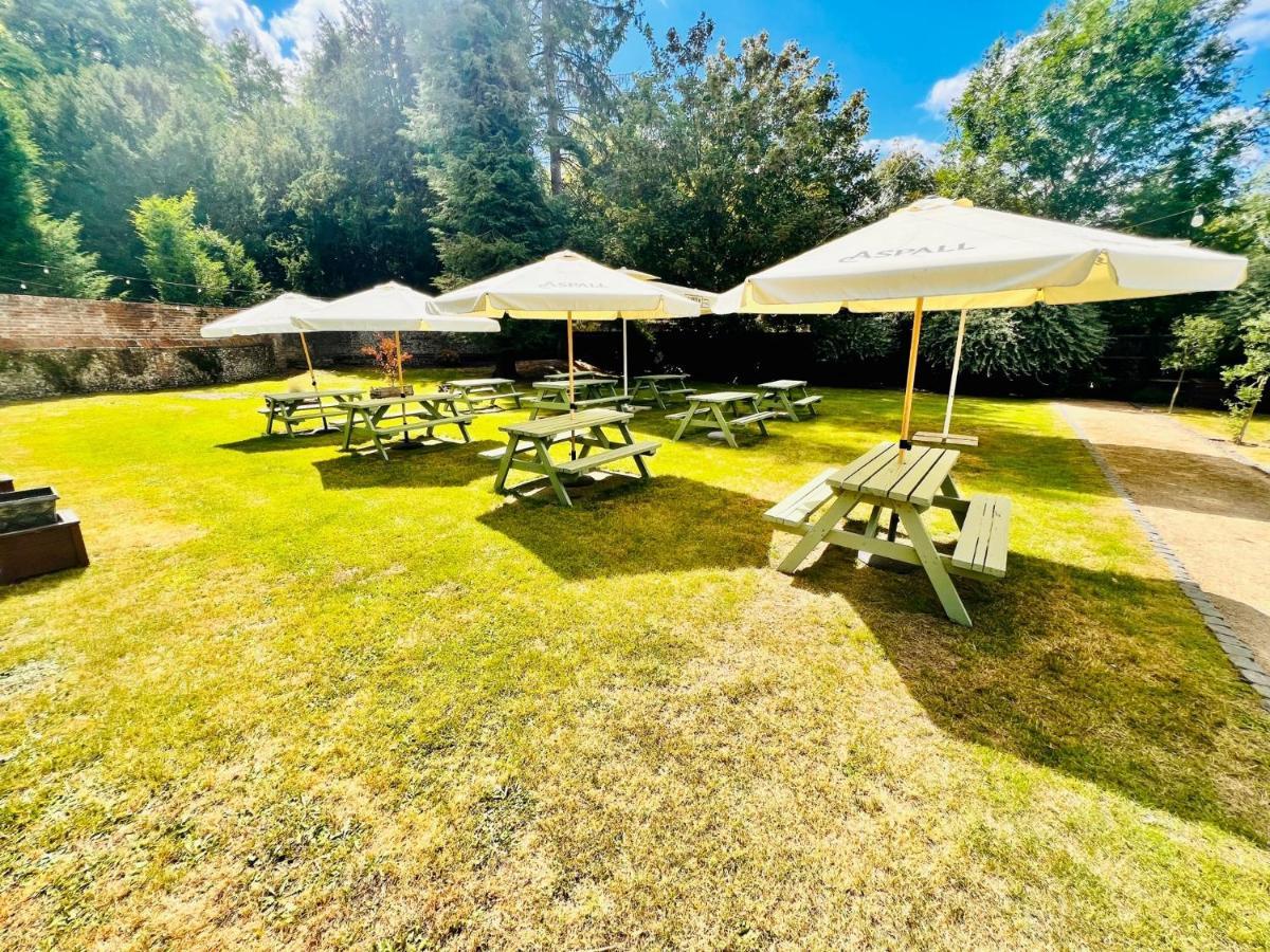 George & Dragon Hotel High Wycombe Ngoại thất bức ảnh